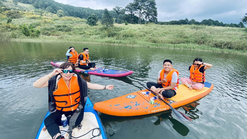 Chèo SUP Khám Phá Hồ Kon Trang Long Loi (5)